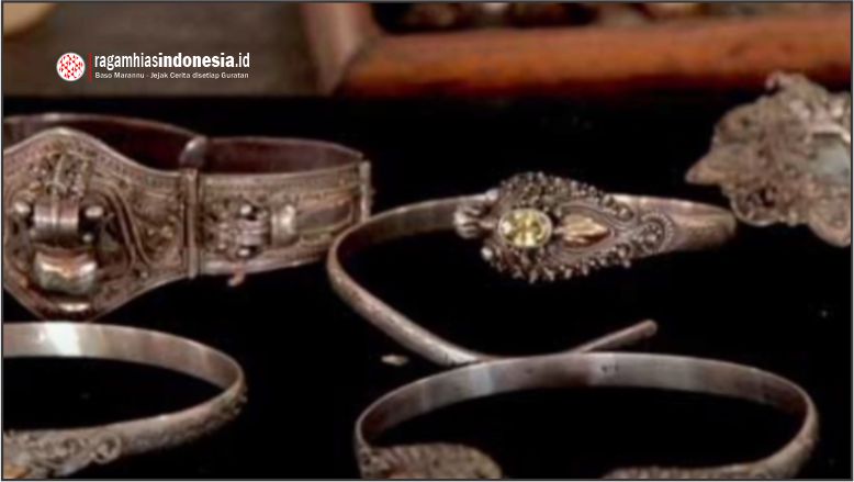 Celuk Siver Bali: Seni Perak Eksotik - Ragam Hias Indonesia, Baso Marannu