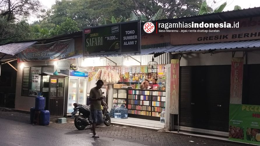 Mengapa ada istilah “Warung Madura?